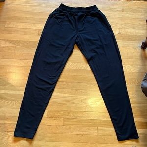 ESNTLS Men’s Black Track Pant